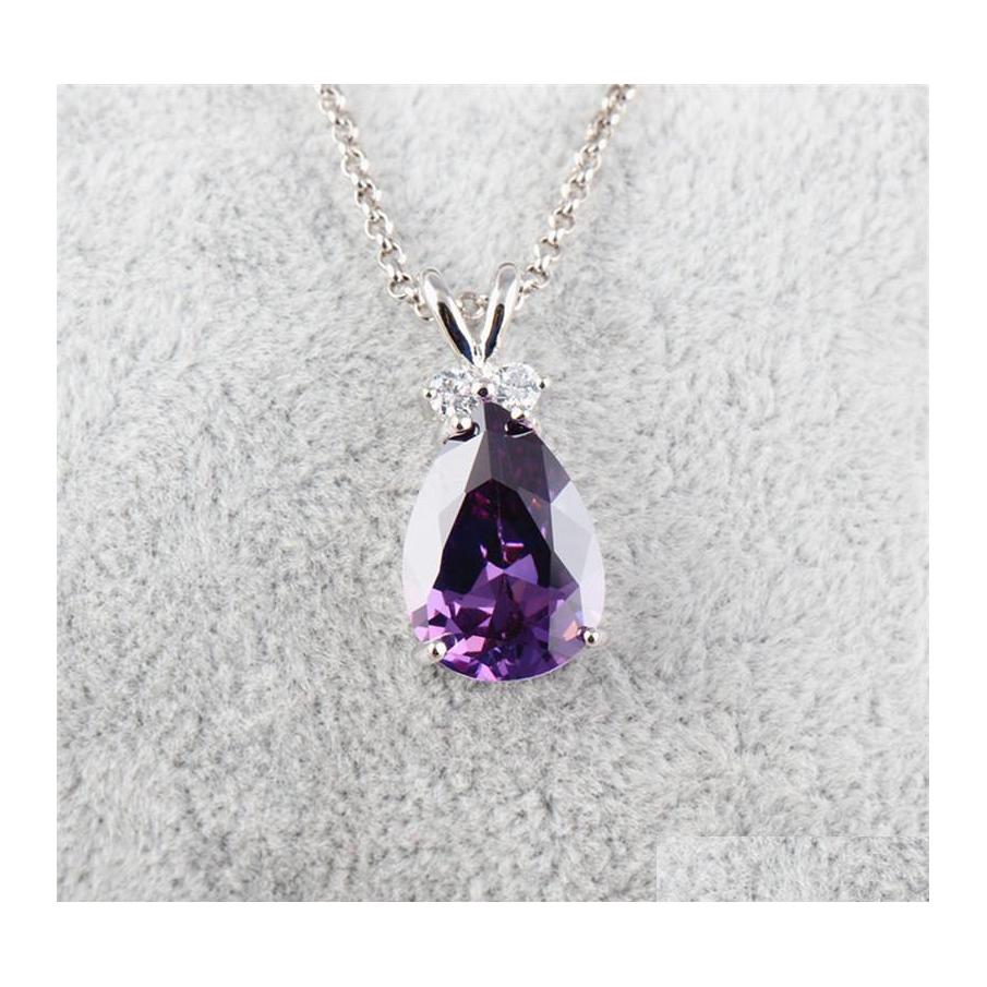 

Pendant Necklaces Fashion Zircon Stone Necklace Jewelry Crystal Zirconteardrop Purple Pink Green For Women Design Drop Delivery Penda Otk0X
