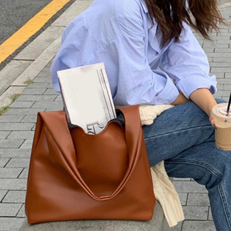 

Evening Bags Large Capacity PU Leather For Women Spring Trend Ladies Shoulder Travel Handbags Minority Design, Brown