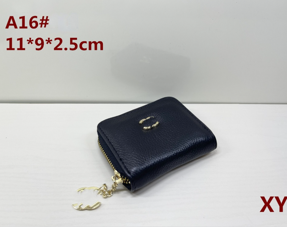 

Wallets Short Wallet Embossed Letters Classic Zipper Purse Card Holder Female Leather Compact Multiple Card Slots Designer
