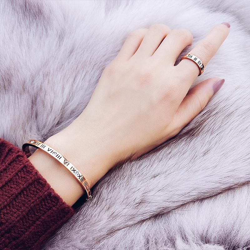 

Bangle Big Crystal Roman Numerals Charm Bracelets & Bangles 316L Stainless Steel Bracelet Zircon For Men Women Jewelry
