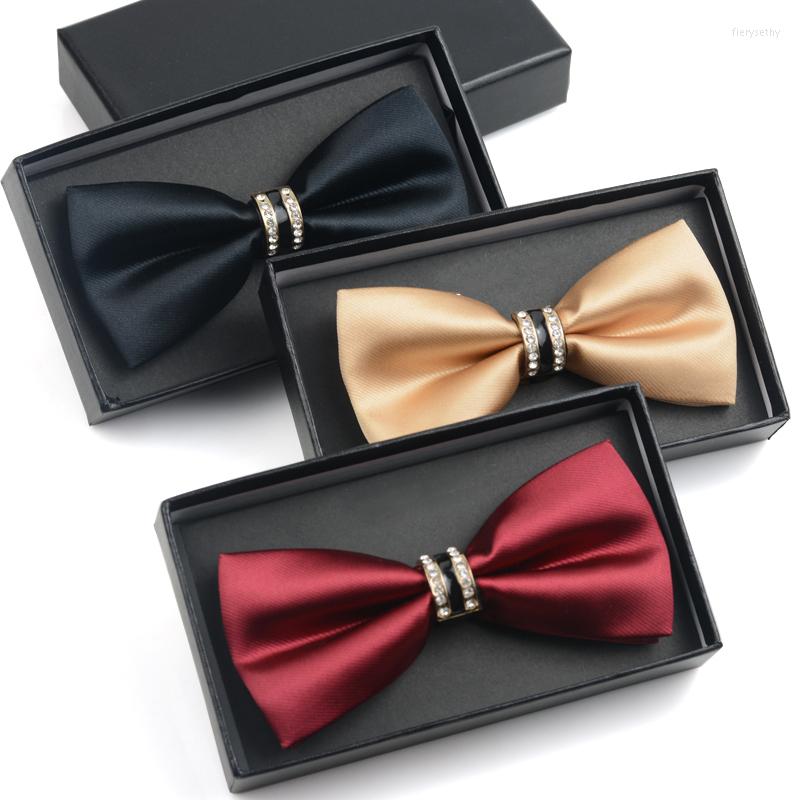 

Bow Ties Fashion Tie Men Butterfly Knot Soild Color Novelty Male Marriage Tuxedo Brand Wedding Party Necktie