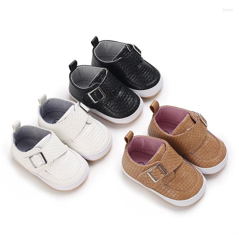 

First Walkers LZH Classic Brand Soft Leather Baby Shoes Moccasins Fashion Infant Boys Girls Slip-on Peas Casual Born, White