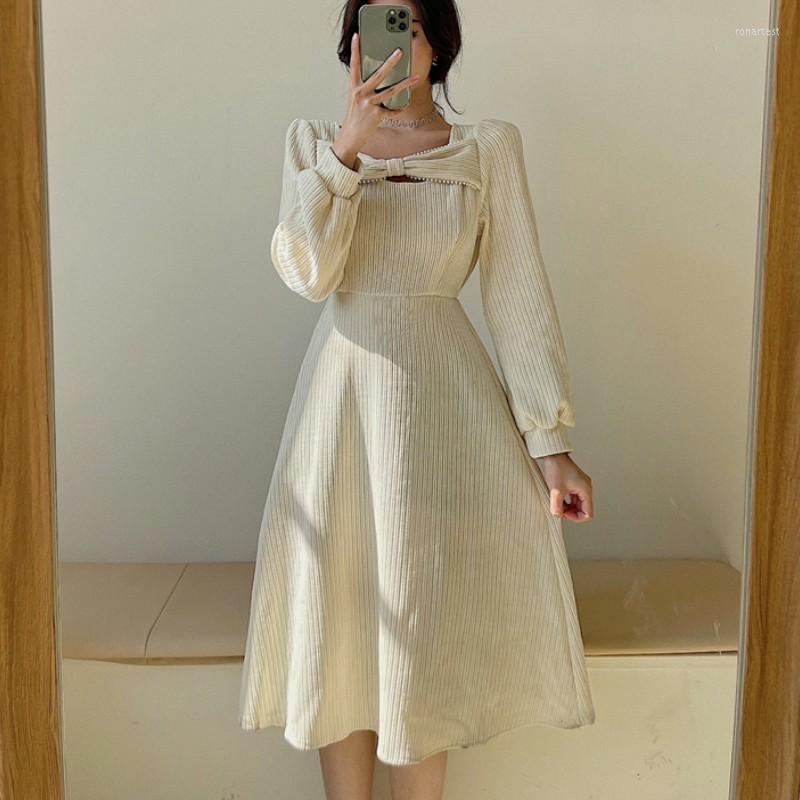 

Casual Dresses 2023 Autumn Fashion Corduroy Party Dress Elegant Women' Sweet Beading Bowknot Long Sleeve A-Line Midi Vestidos, Photo color