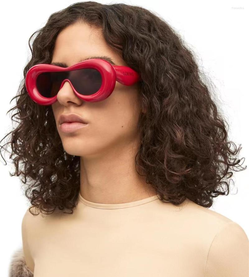 

Sunglasses Concept Polygon Wrapped Type "futuristic" Trend