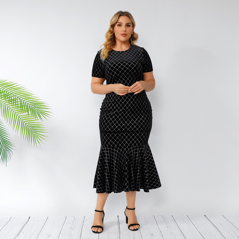 

Plus size Dresses Women Summer Short Sleeve Plaid Slim Bodycon Mermaid Dress Black Night Club Evening Party Dress Plus Size Women Clothing 230203