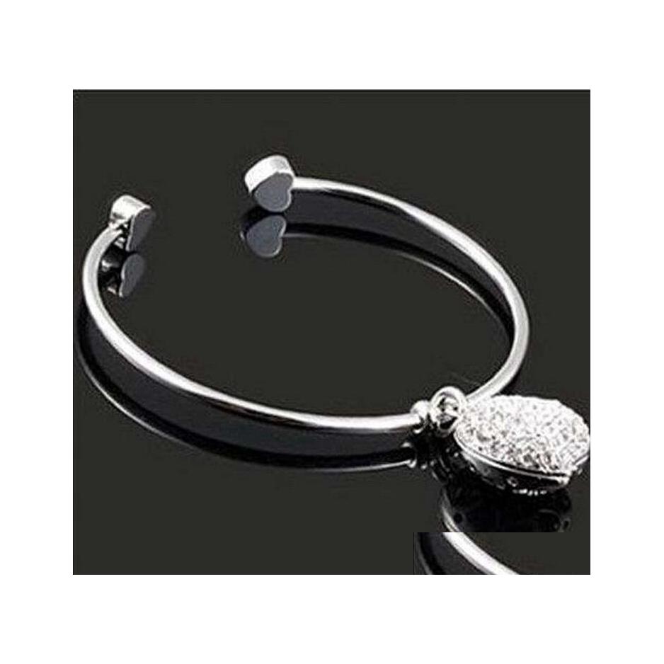

Charm Bracelets Love Heart Bangles Metal Statement Jewelry Wholesale Luckyhat Drop Delivery Dh7Mx