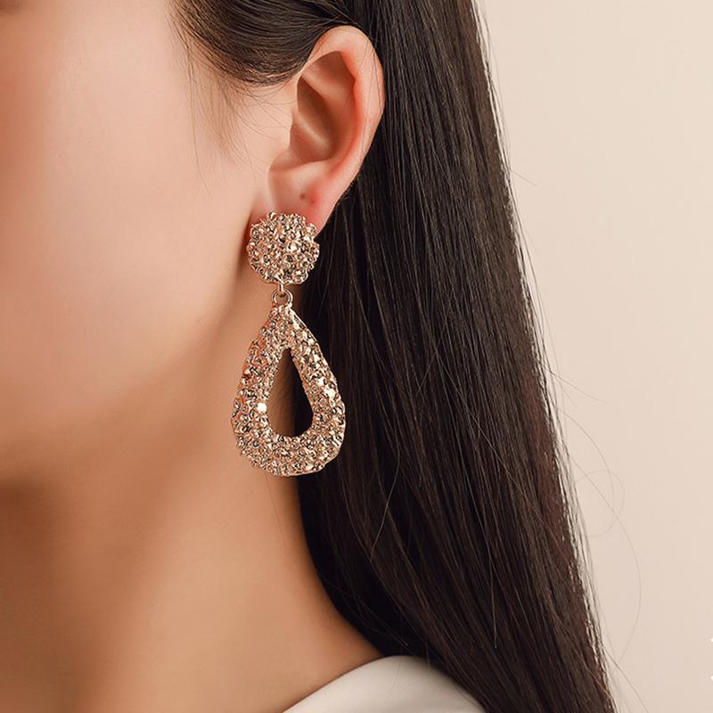 

Dangle Earrings & Chandelier Fashion Large Statement Drop Geometric Gold Metal Jewelry Women Hanging Modern EaringsDangle