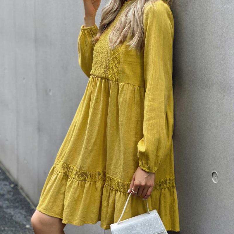 

Party Dresses BacklakeGirls Elegant Round Neck Yellow Short Cocktail Dress Lace Long Sleeve Loose Waist Pleated Plus Size Vestido