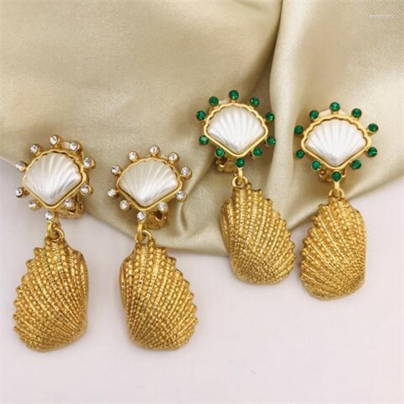 

Stud Earrings Europe And The United States Foreign Trade Ornaments Shell Shape Earring Retro Senior Sense Of Exaggerated Temperament Do Ol