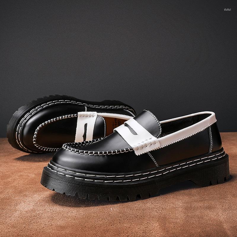 

Dress Shoes Leather Larger Size Unisex Women Sneakers Hand Made Couple Loafer Sewing Oil Patent Outsole Lover Casual Shoe, Blk-white 2733
