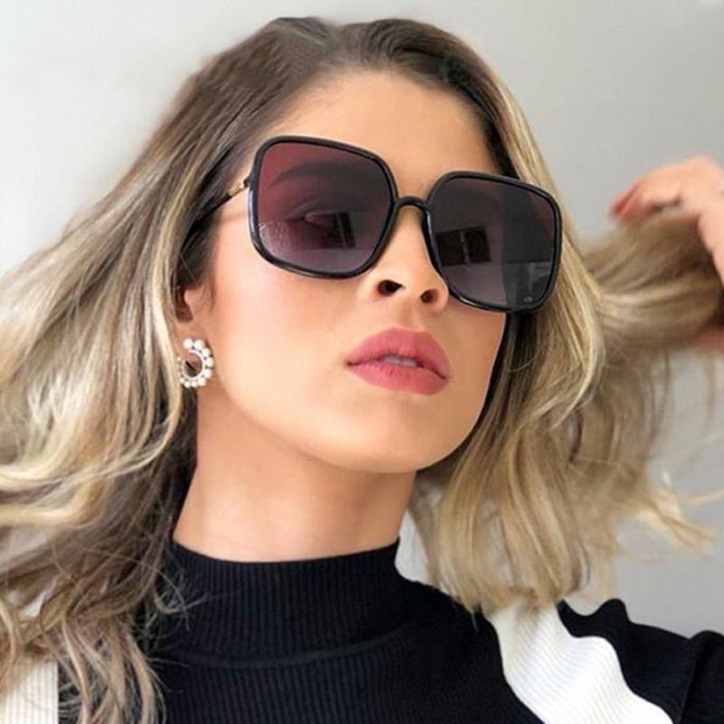 

Sunglasses Classic Vintage Women Oversized Square Plastic Frame Designer Clear Grey Pink Lens Shades Oculos A207