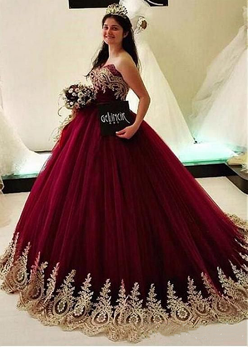 

Classic Burgundy Quinceanera Dresses Long Tulle Formal Evening Gowns Gold Pattern Lace Applique Sweetheart Princess 15 Years Girls Prom Party Dress, Same as picture