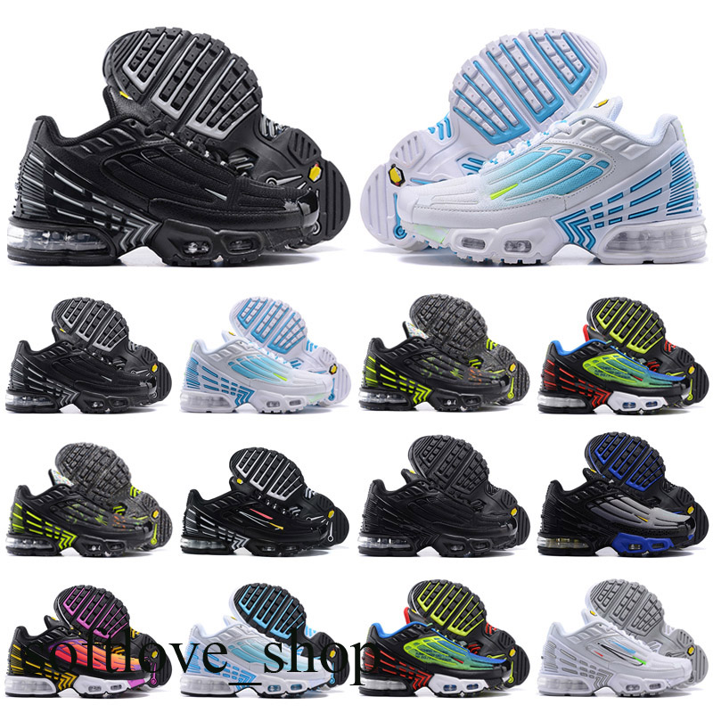 

2022 Tuned Chaussures Kids Shoes Boys girls Triple White Black OG baby Children Sneakers Sports Runners, Free socks