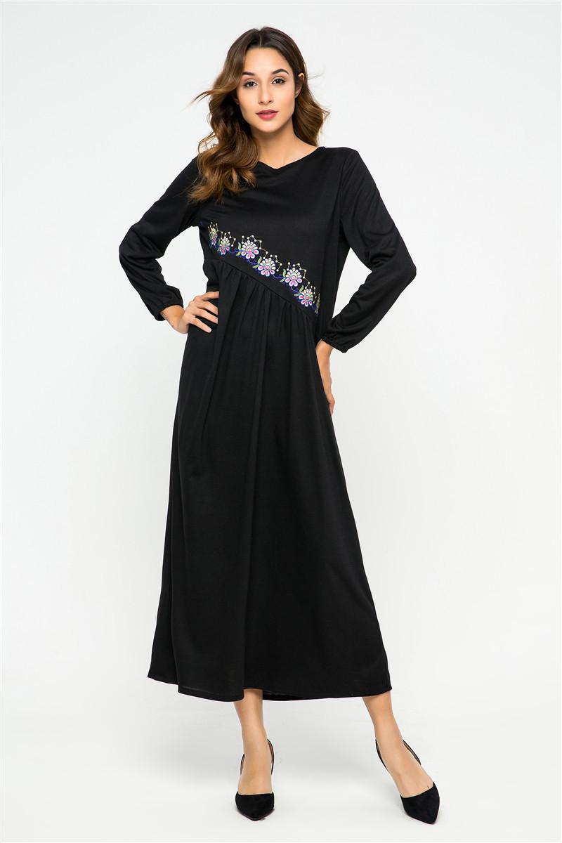

Ethnic Clothing Middle East Abaya Muslim Solid Color Long Skirt Heavy Industry Large Loose Style Hedging Long-sleeved Ma'am Dress