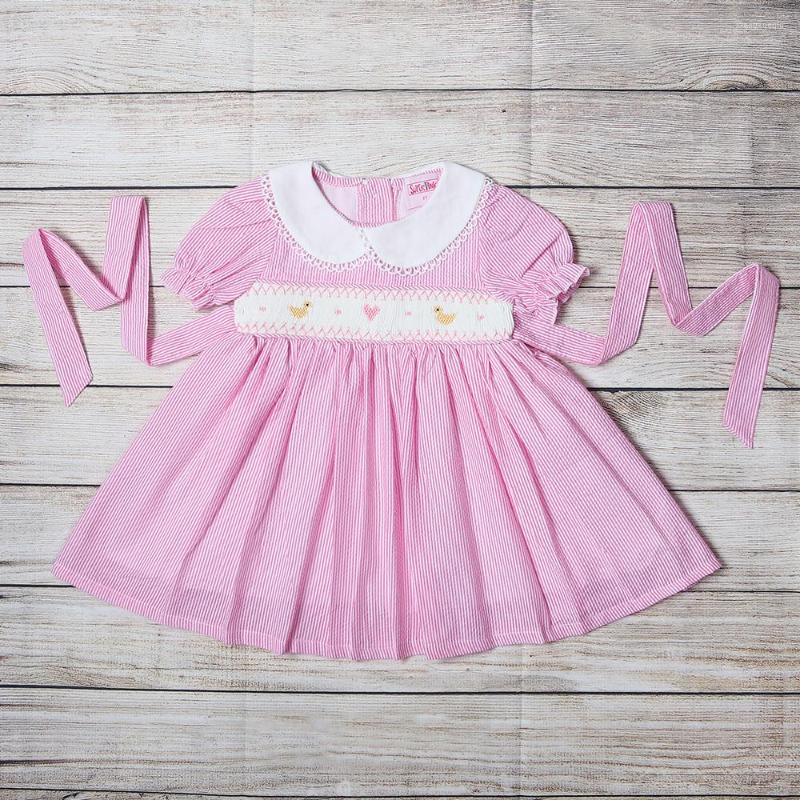 

Girl Dresses Boutique Smocked Hand Embroidery Cute Chick Dress Kids Short Sleeve Child Wear Princess Pink For Girls, Lyq2011-001