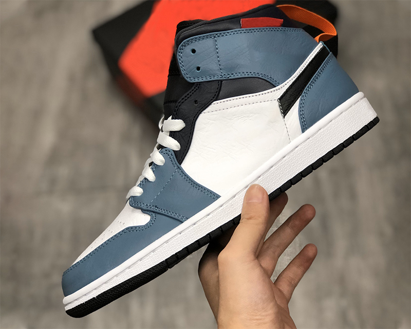 

Facetasm x 1s Basketball Shoes Jumpman 1 Mid Fearless Black White Blue Outdoor Trainers Mens Womens Designer sports Sneakers With Box, #1