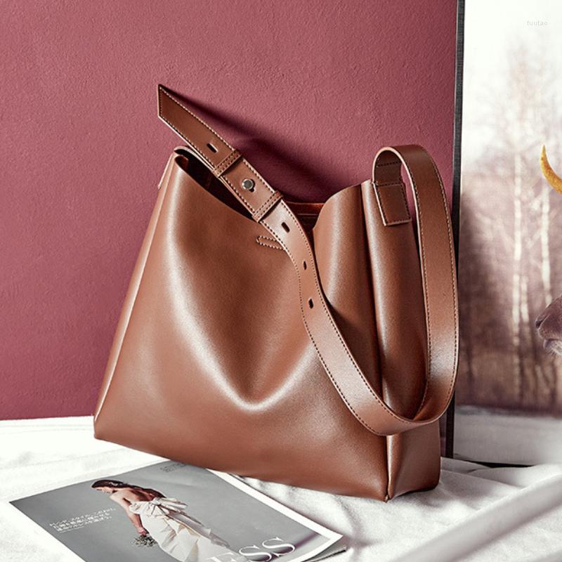 

Evening Bags Luxury Simple Design Fashion Tote Bag Women Genuine Leather Shoulder Bucket Large Capacity Composite, Black