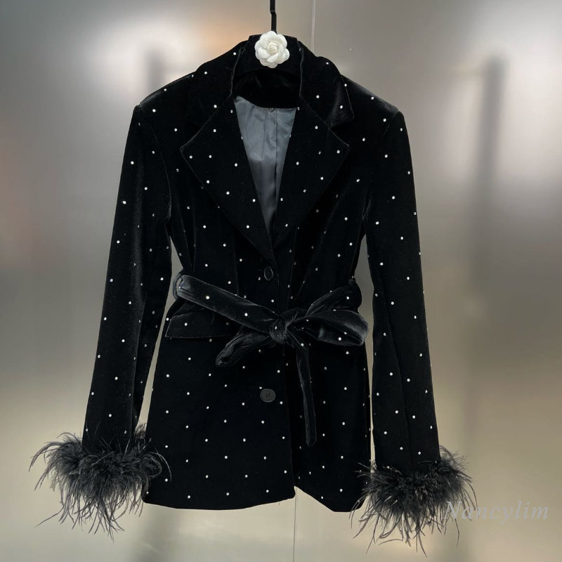 

Women's Suits Blazers Fashion Blazer Coat Women 2023 Spring Lapel Ostrich Fur Long Sleeve Drilling Bingbing Belt WaistTight Velvet Suit Jacket 230203, Black