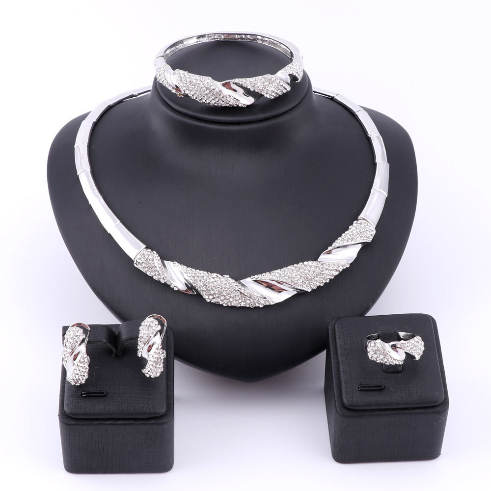 

Wedding Jewelry Sets Bridal Gift Nigerian Woman African Beads Set Brand Dubai Silver Color Crystal Wholesale Design 230203