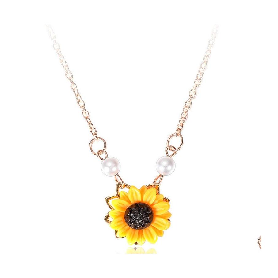 

Pendant Necklaces Sweet Sunflower Imitation Pearl Sweater Pendants Yellow Flower Jewelry Necklace For Women Drop Delivery Otmfg