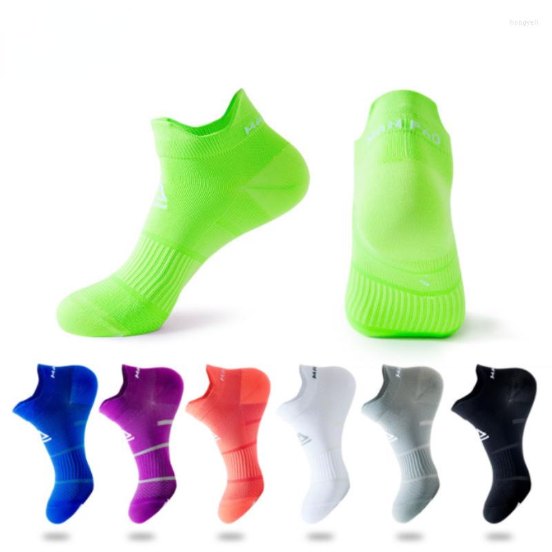

Women Socks 1 Pairs/lot Men Sports High Quality Breathable Short Casual Cotton Fitness Running Ankle Non-slip Male, White
