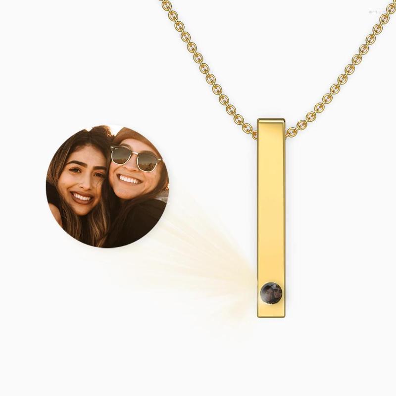 

Chains Custom Projection Necklace Color Po DIY Text Necklaces For Girlfriend 2023 Fashion Romantic 100 Languages I Love You Jewelry