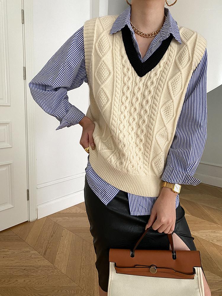 

Women's Vests Women Loose Fit Green Color-block Knitting Big Size Vest V-collar Sleeveless Fashion Tide Spring Autumn 2023 C435, Gray vest