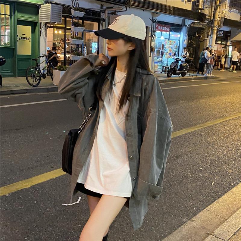 

Women's T Shirts Grey Denim Shirt Coat Women's Spring Autumn 2023 Design Sense Niche Loose Medium Length Top