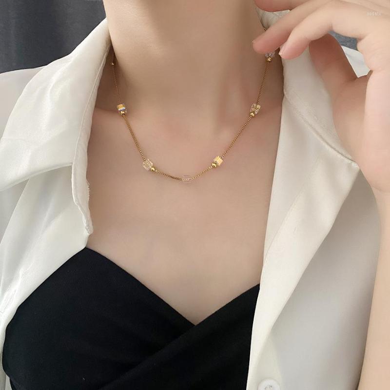 

Pendant Necklaces DEAR-LIFE Personalized Crystal Beaded Necklace Titanium Steel Does Not Fade Clavicle Chain Jewelry Exquisite Accessories