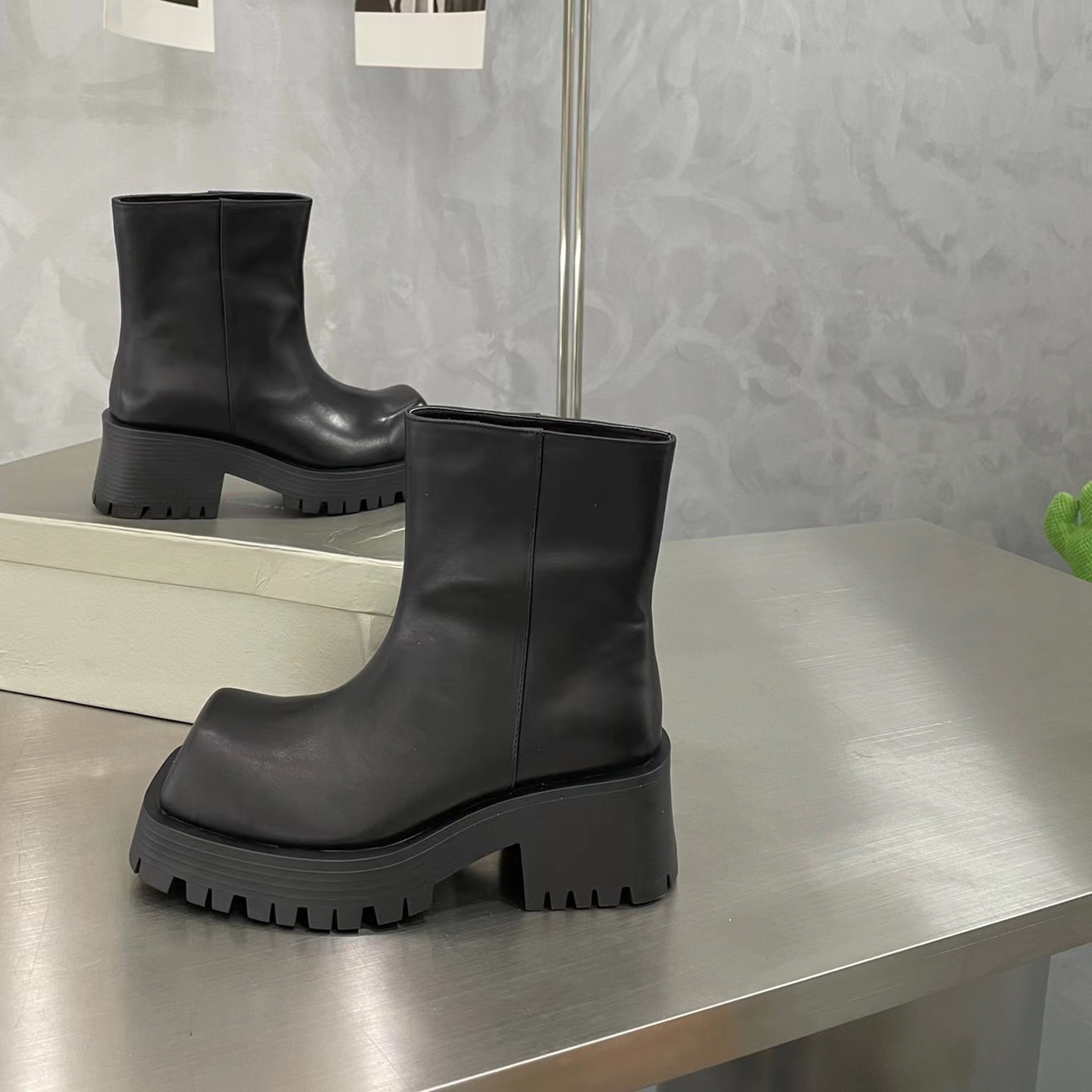 

High version boots men women rubber square boot bb designer shoes waterproof non slip Shoes fashion thick soled bootss