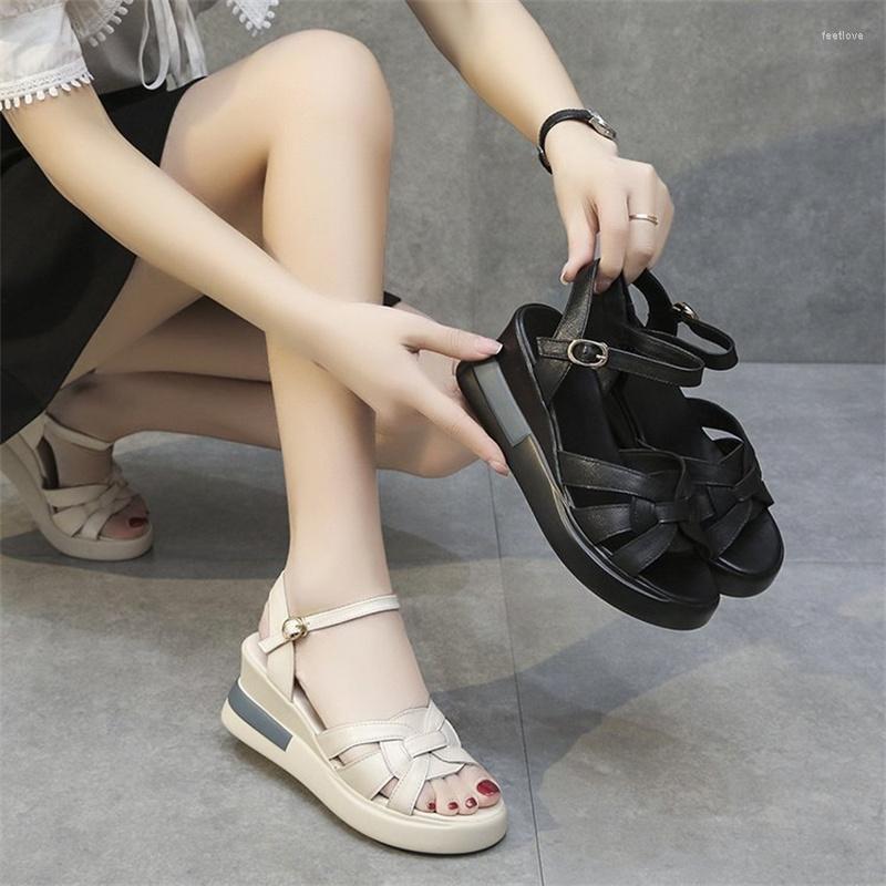 

Sandals 2023 Summer Fashion Comfortable Hollow Buckle Women's Open-Toe Casual Retro Slope Heel, Beige