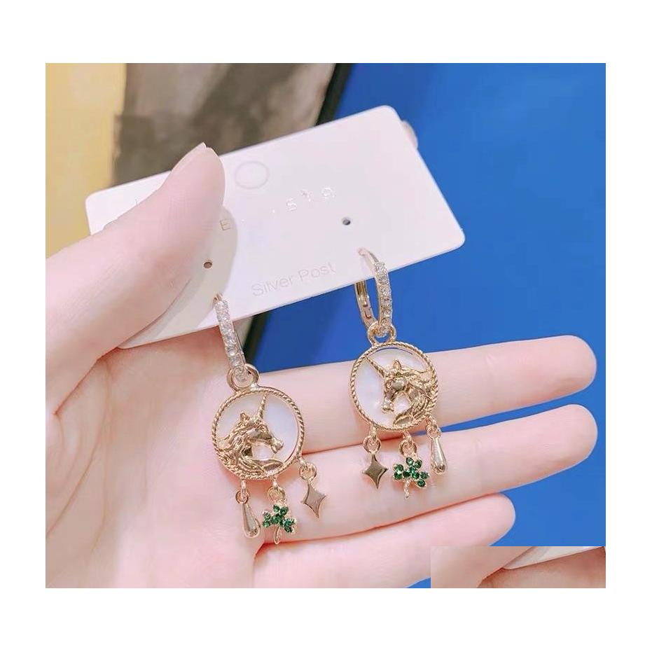 

Dangle Chandelier Fashion Jewelry Shamrock Shell Earrings Elegant Eardrop Drop Delivery Dh4B6