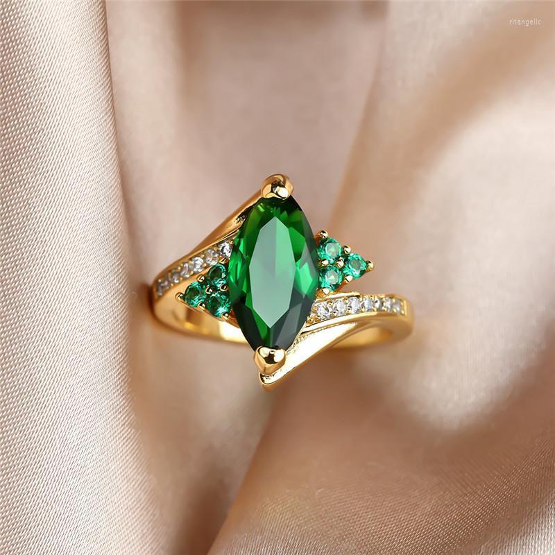 

Wedding Rings Vintage Female Green Crystal Stone Ring Luxury Yellow Gold Thin For Women Charm Leaf Zircon Engagement RingWedding Rita22