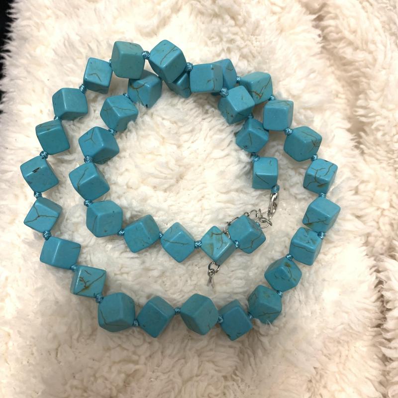 

Choker 2023 Fashion Arrival Chain On The Neck Jewelry Turquoises Necklace Retro Rhombus Round Geometric Holiday Wholesale