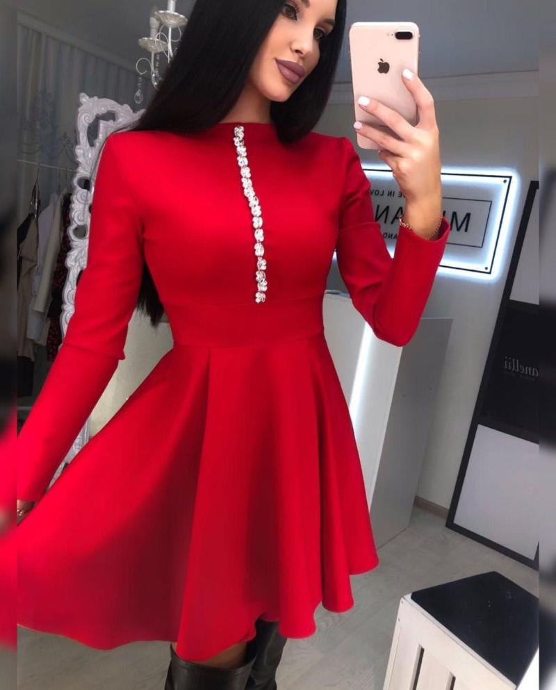 

Casual Dresses 2023 Winter Women Sexy Long Sleeve Diamonds Black White Red Pleated Bandage Dress Elegant Celebrity Evening Runway Party