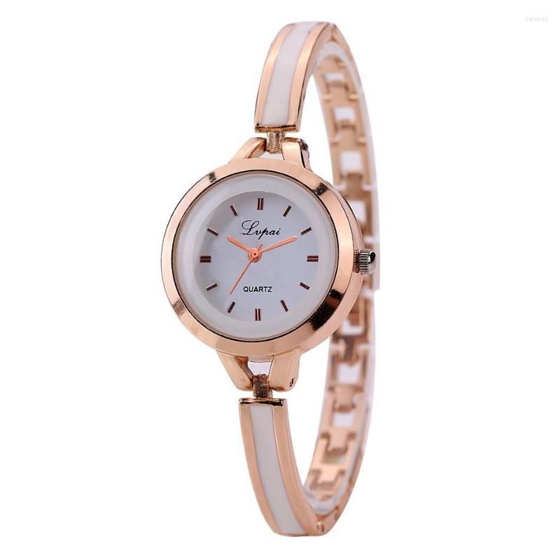 

Wristwatches Ladies Casual Watches Top Fashion Brand Watch Luxury Korean Student Trend Quartz Version Wristwatch #35, Silver