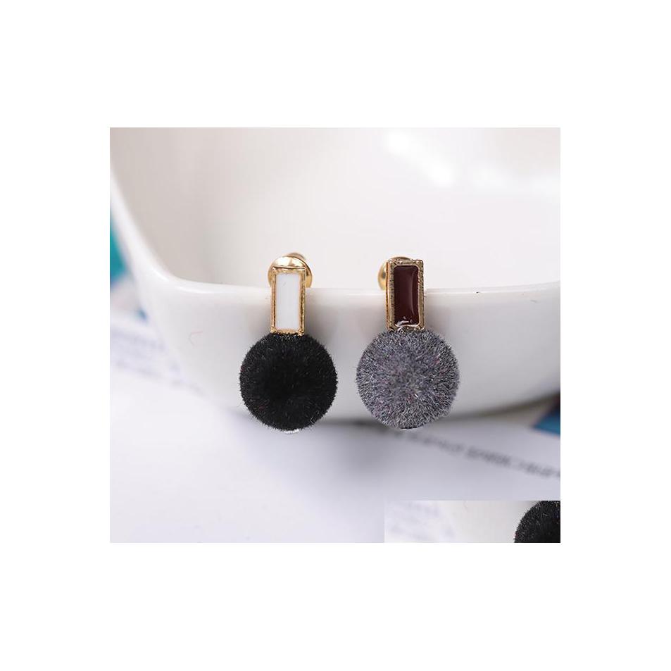 

Dangle Chandelier Earrings For Women Girl Ear Stud Cuffing Statement Earring Studs Pack 18K Good Korean Vipjewel Drop Delivery Jewe Dhifg