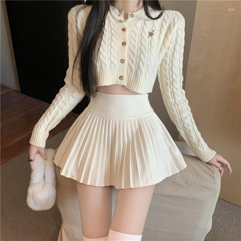 

Skirts Solid Color Short Women Fashion Sexy High Waist Female Classic Pleated Mini Skirt A-line Punk Streetwear, Black