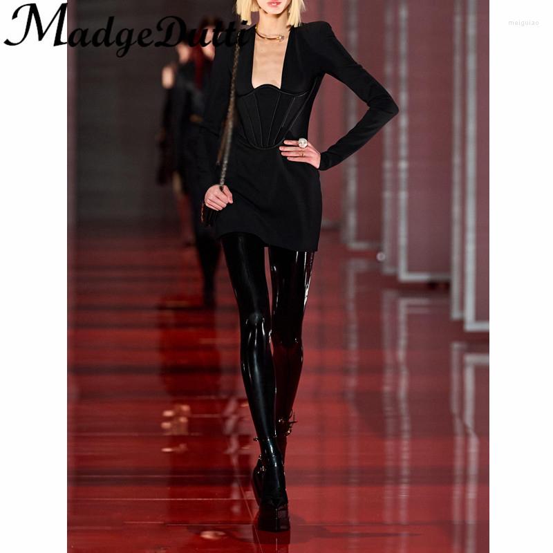 

Casual Dresses 12.9 MadgeDutti Fashion Runway Sexy V-Neck Fishbone Bandage Collect Waist Package Hip Dress Women, Black