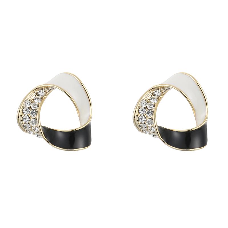 

Stud Earrings Lastest Design Folded Triangle Piercing For Woman 2023 Trend Jewelry 925 Silver Needle