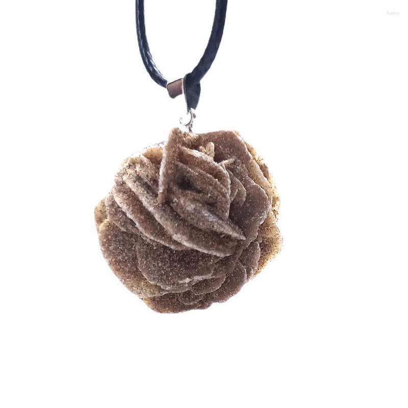 

Pendant Necklaces 3Pcs/Lots Adenium Obesum Irregular Moroccan Desert Rose Stone Healing Reiki Necklace For Men And Women Gift Jewelry