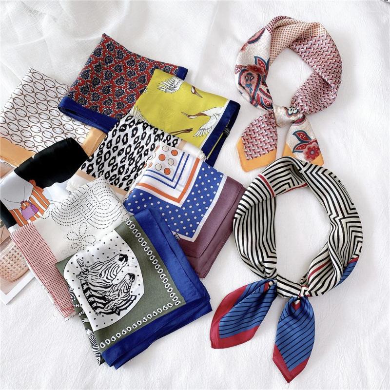 

Scarves 70 70cm Summer Luxury Silk Scarf Square Women Shawls Wraps Fashion Office Small Hair Neck Hijabs Foulard Neckerchief