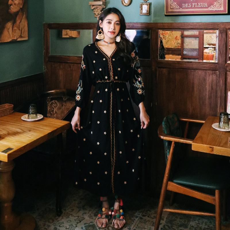 

Ethnic Clothing Style Heavy Industry Embroidery Bohemian Skinny Dress Traditional Skirt Robe Indienne Sari