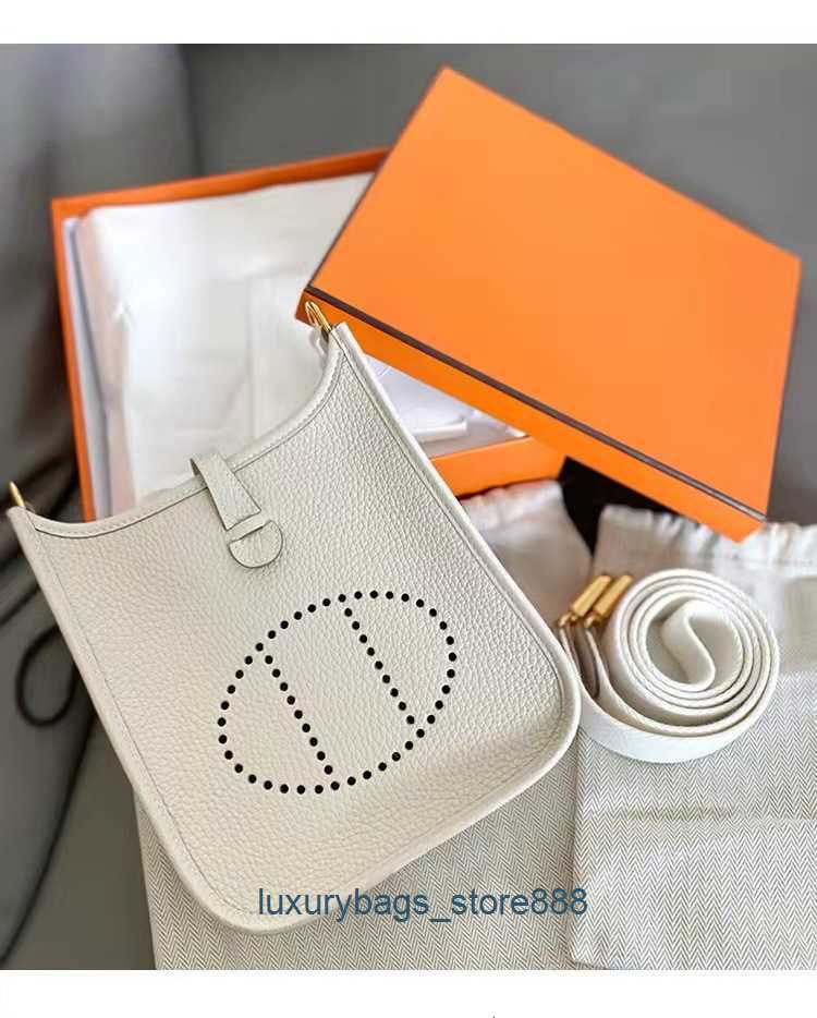 

Factory Handbags Are Exported Online 2023 New H-home Evelyn Mini Msenger Bag Top Layer Cowhide Litchi Pattern Bucket Women's, Black5