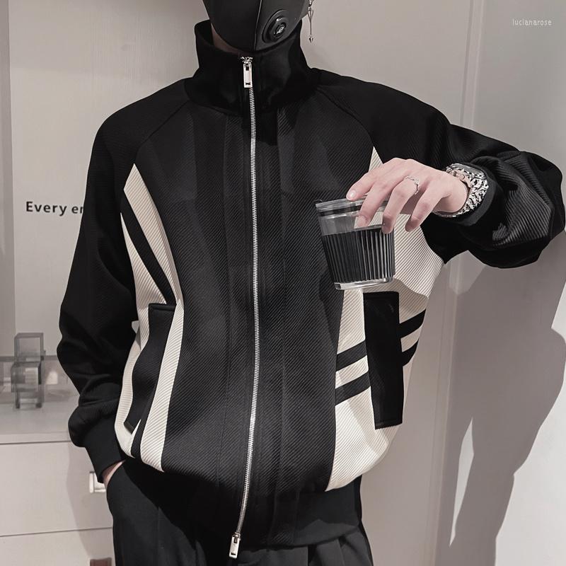 

Men's Jackets 2023 Spring High Quality Men Jacket Contrasting Stripes Casual Baseball Leisure Couples Coat Male, Picture