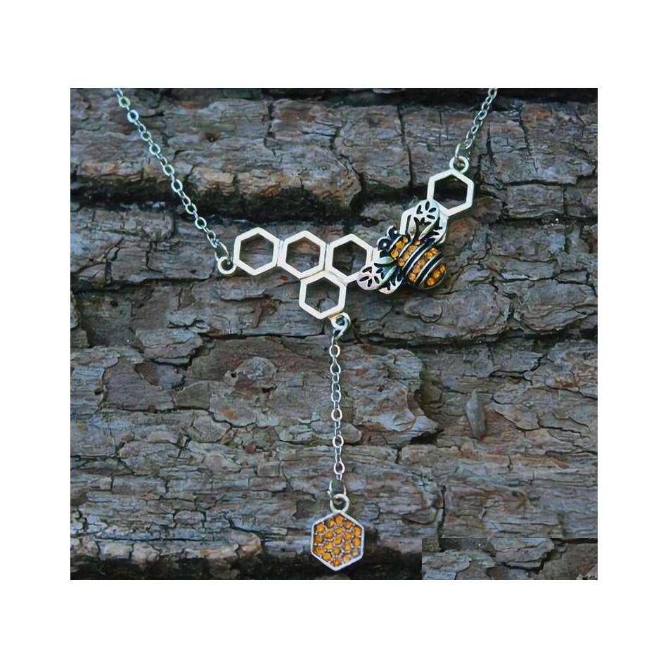 

Pendant Necklaces Fashion Jewelry Vintage Honeybee Necklace Hives Tassels Dangle Drop Delivery Pendants Dh0Ax