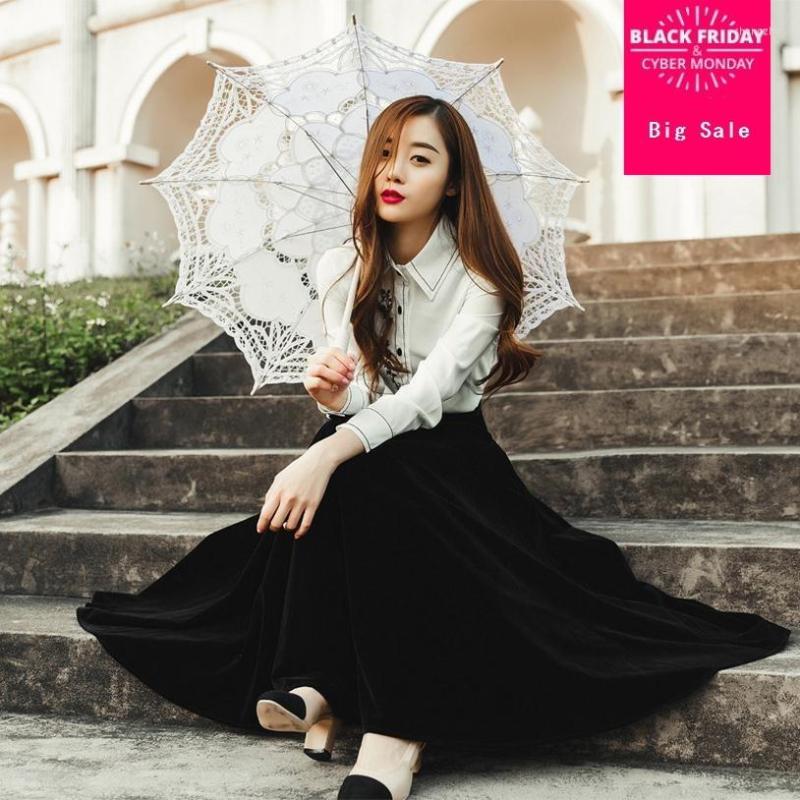 

Work Dresses 2023 Fashion Brand Rose Attern Embroidery Beige Shirt Retro Nostalgic Black Velvet Skirt Suit Sets Wj364, Picture