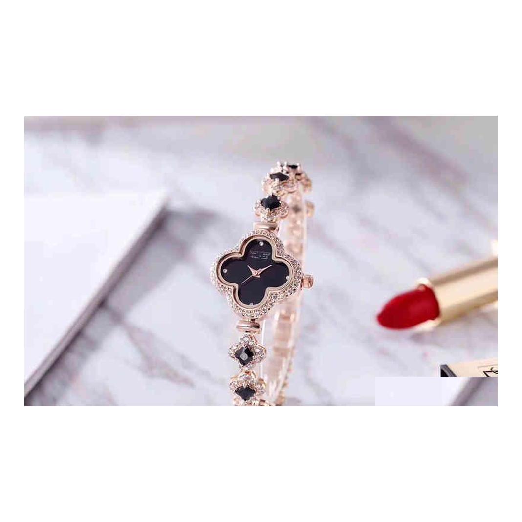 

Cuff Personality Classic Four Leaf Clover Fl Diamond Link Wrist Watches Bling Watch Sets Adjustable Crystal Bracelet For Women Drop Otbvx