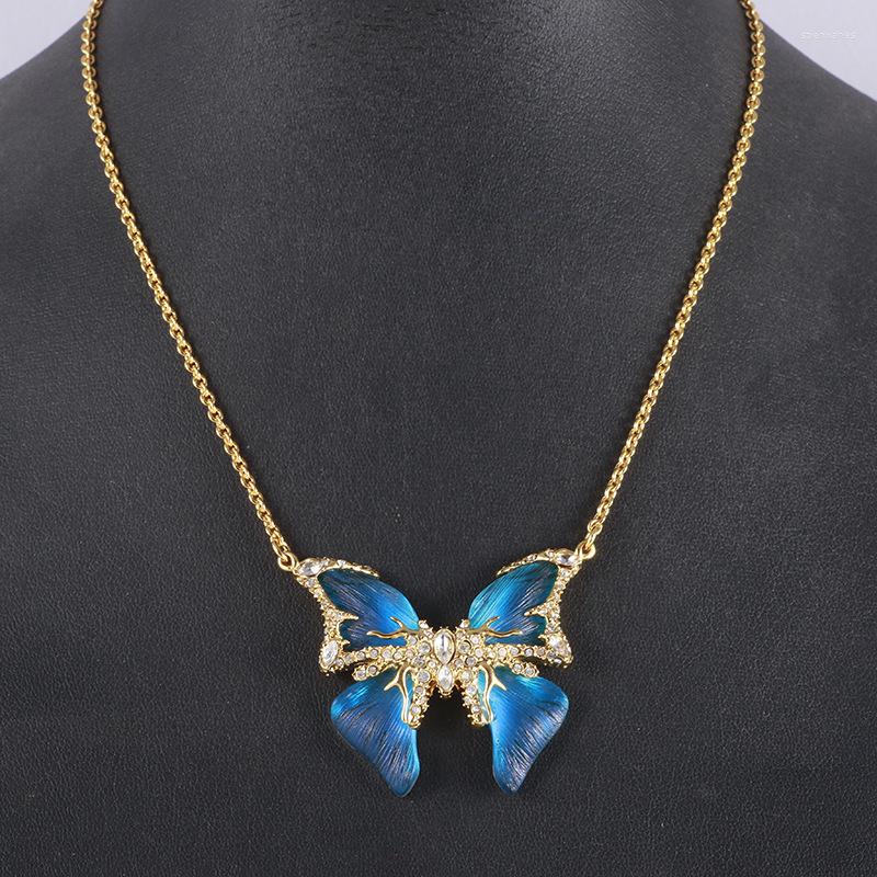 

Chains European And American Accessories Wholesale Romantic Dream Blue Butterfly Fashion Necklace Collarbone Chain