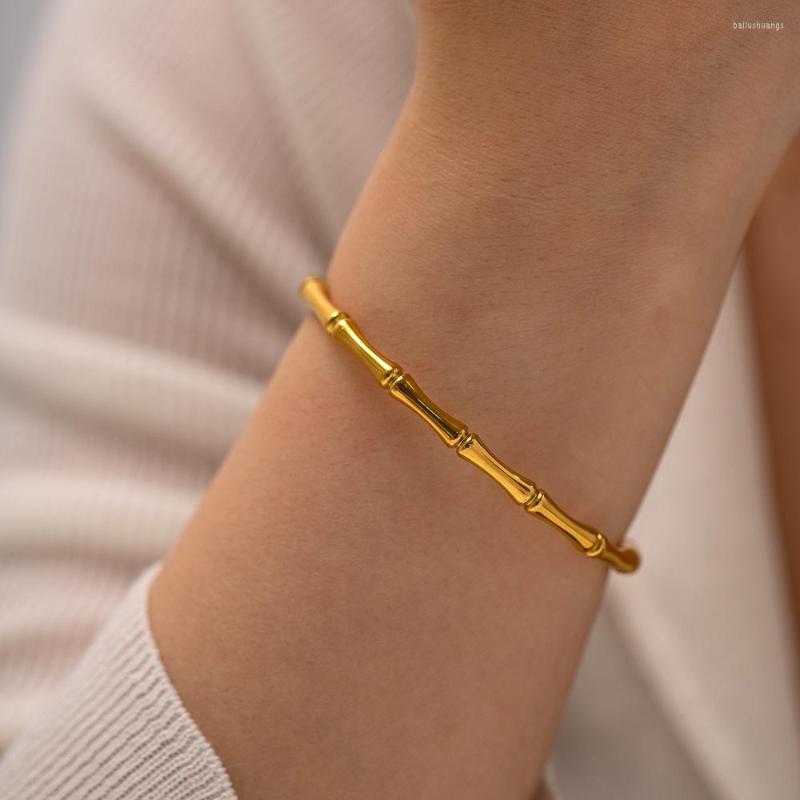 

Bangle Stainless Steel Stylish Simple Geometry Closed Bracelet 18K Gold Plating Minimalist Texture Statement Brand Jewelry